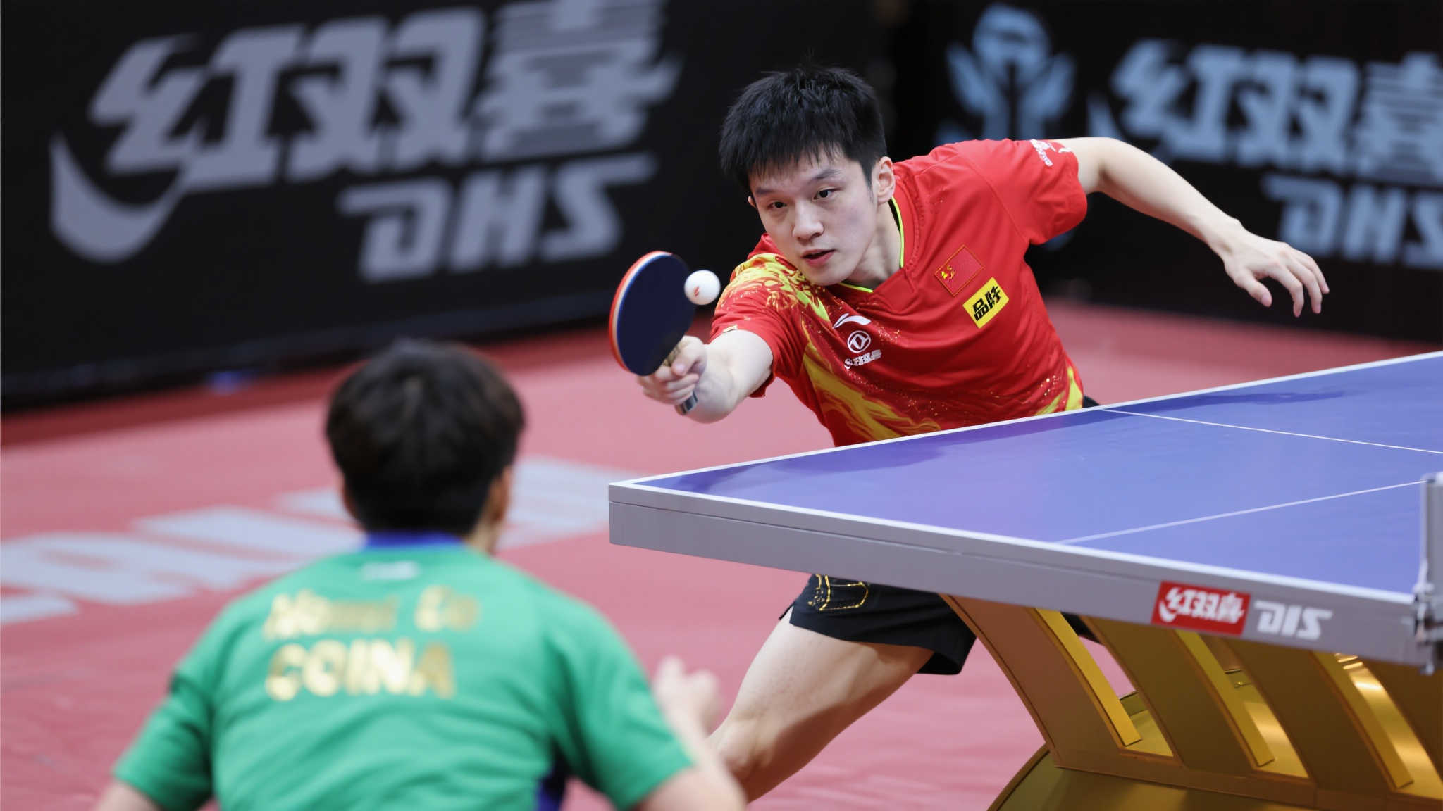 通过与学校 通过与学校